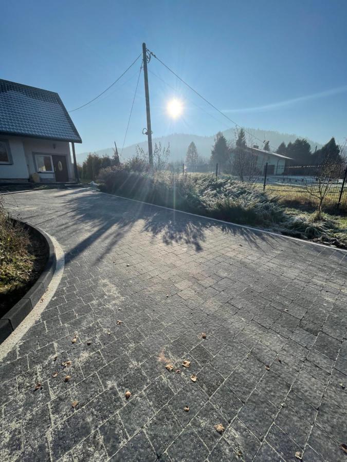 Domek Z Widokiem Na Blizniaki Chocznia Buitenkant foto